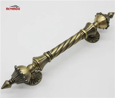 Gagang Pintu Emas Klasik Yang Kokoh Dan Elegan